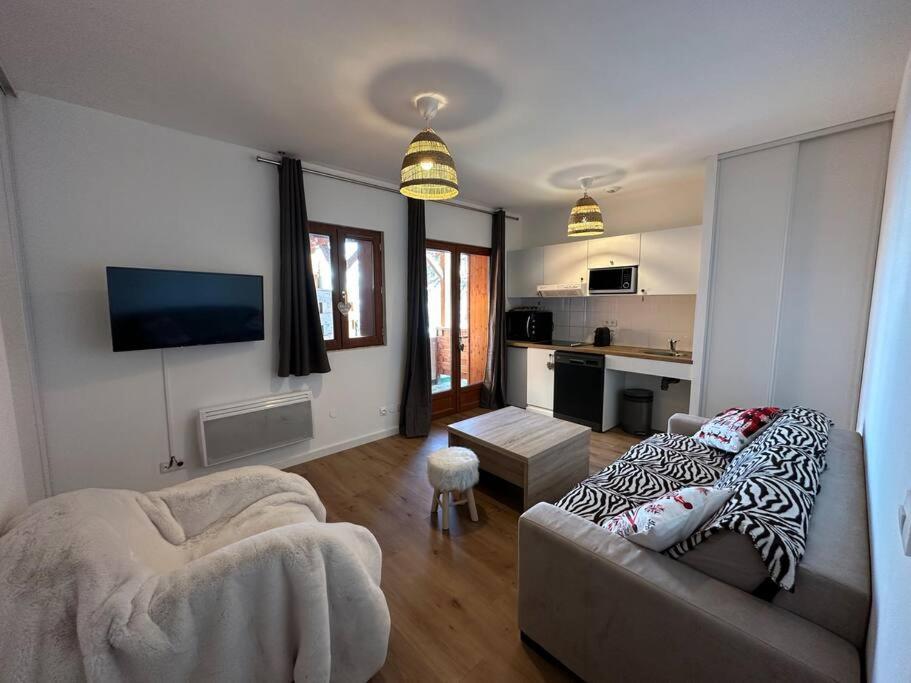 Superbe T2 Au Pied Des Pistes Lägenhet Guillaumes Exteriör bild